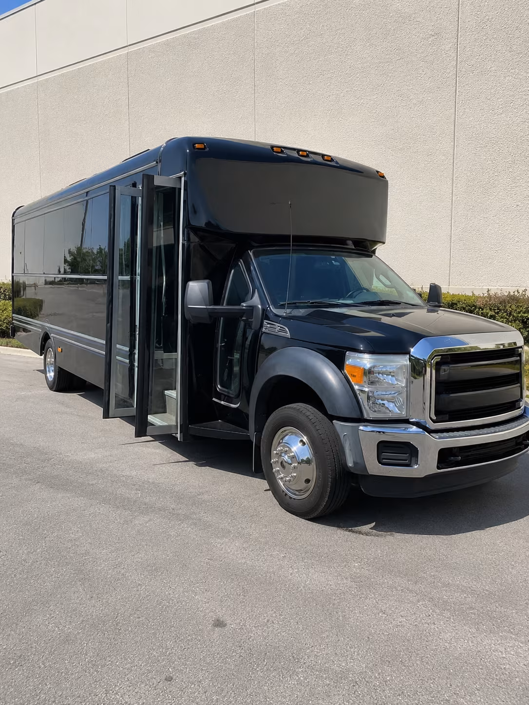 Cedar Park Homecoming & Prom Party Bus Rentals