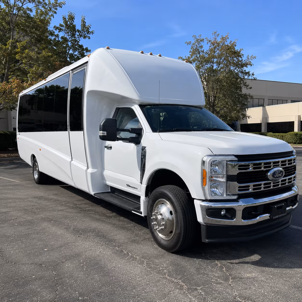 Round Rock Airport Shuttle & Transportation party bus exterior