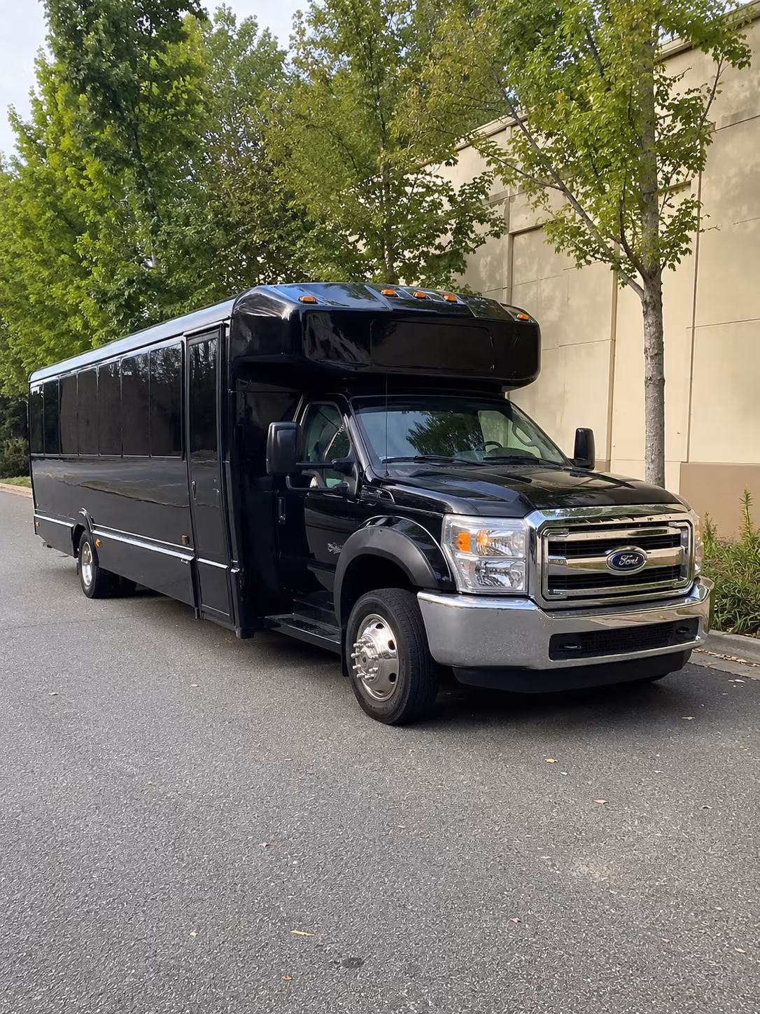 Round Rock Bachelor & Bachelorette Transportation party bus exterior