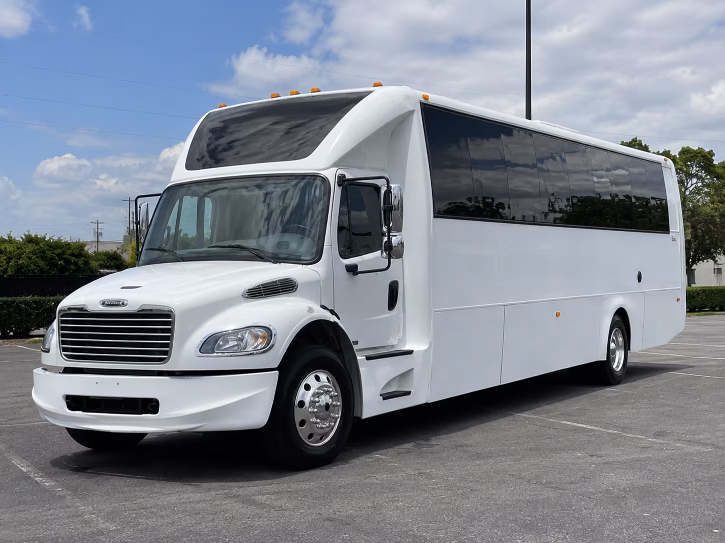 Round Rock Winery Tour & Pub Crawl Transportation group transportation